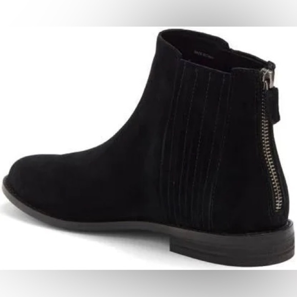 Eileen Fisher Rich Black Suede Ankle Booties Minimalist Chelsea Boot 8 1/2 - Picture 10 of 10